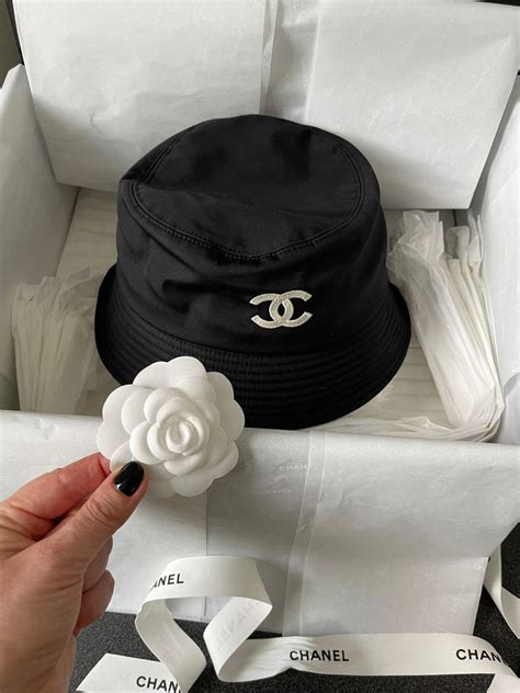 women chanel hat price